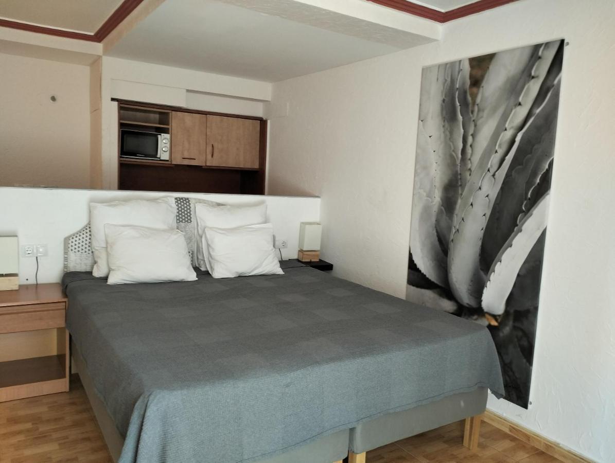 Unique Apartahotel 2-1 ตอร์เรเวียคา ภายนอก รูปภาพ